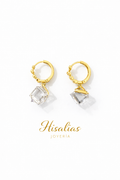 Aretes Huggies Dorados con Cristal Tornasol Azul Colgante